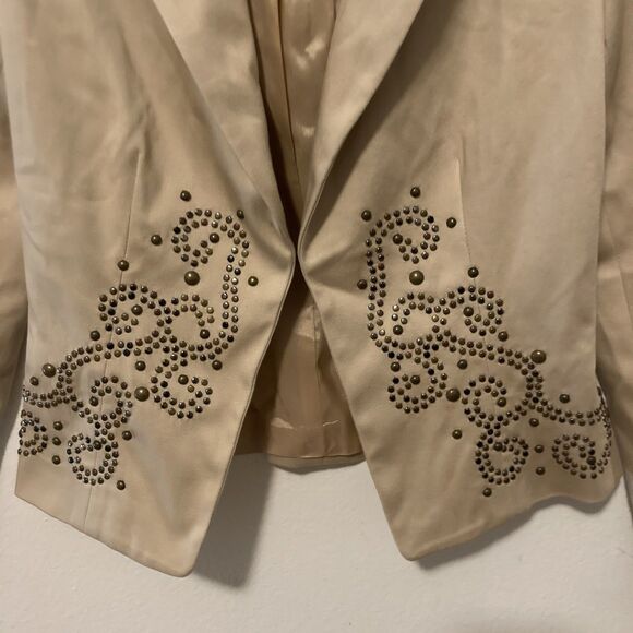 CACHE tan studded scroll pattern eye hook long sleeve jacket 0 - Picture 3 of 9